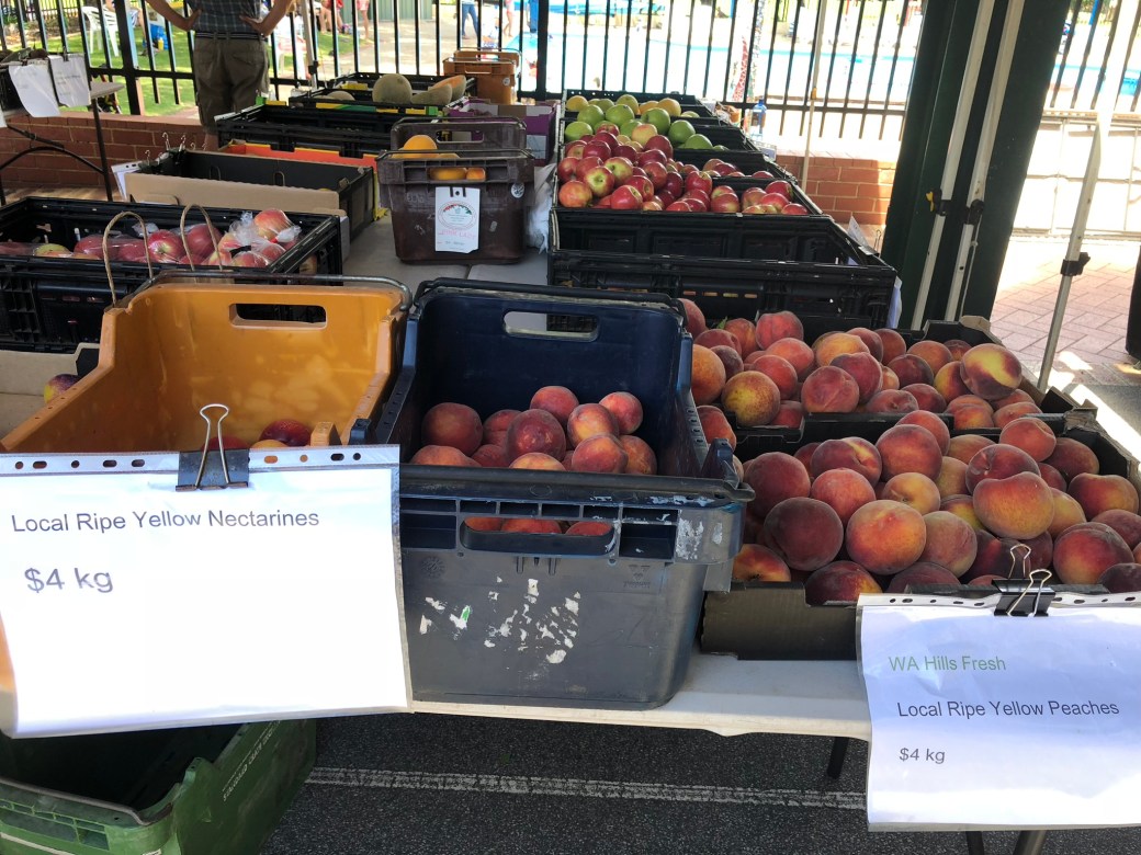 farmers market fruit